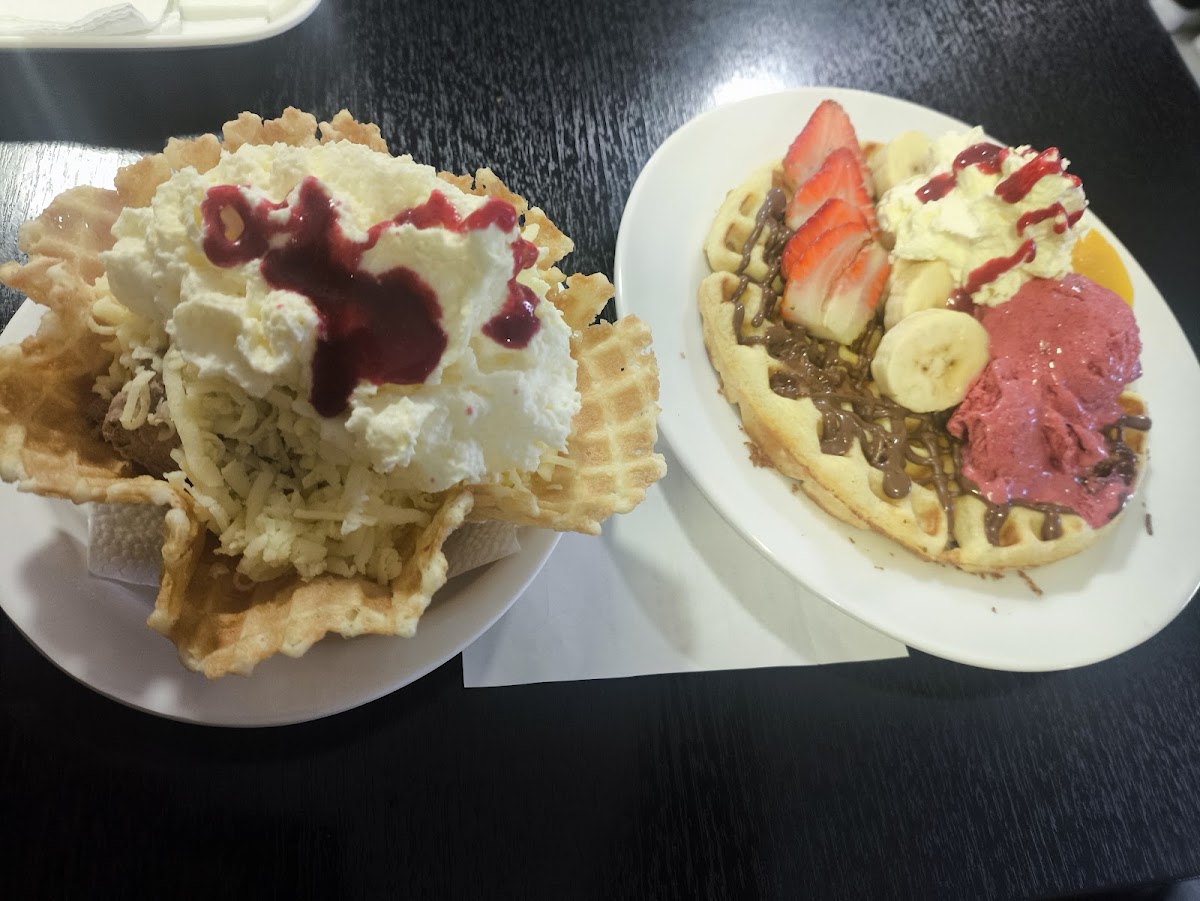 Wafles & Fresas Photos 2